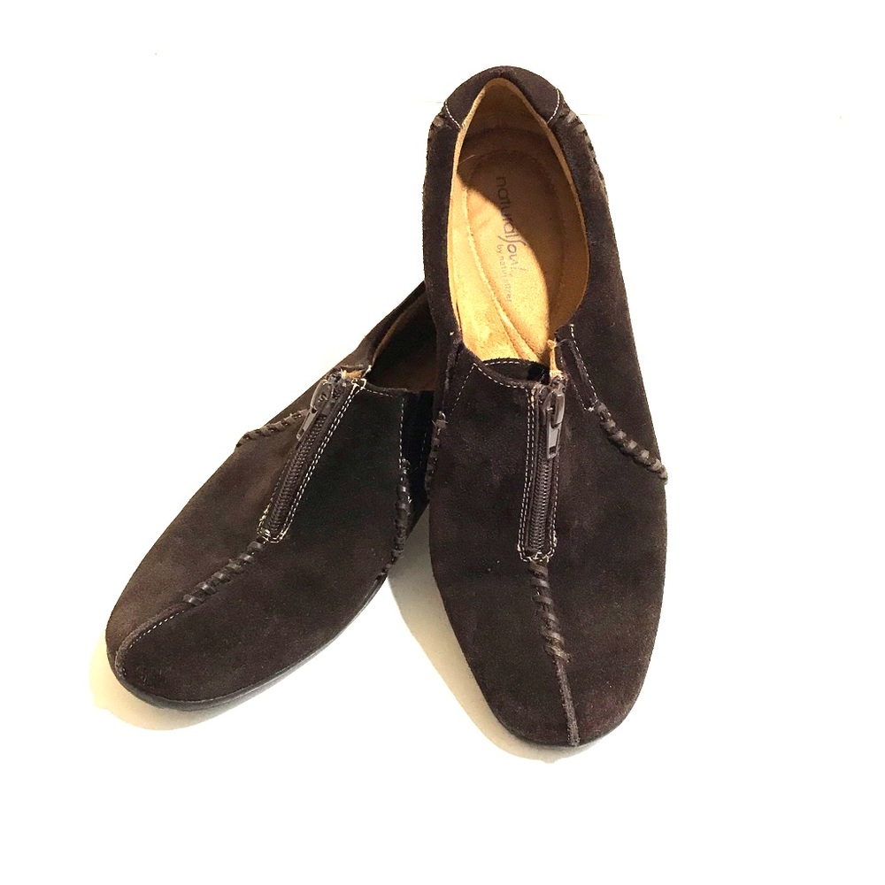 Natural Soul leather top zip shoes size 10